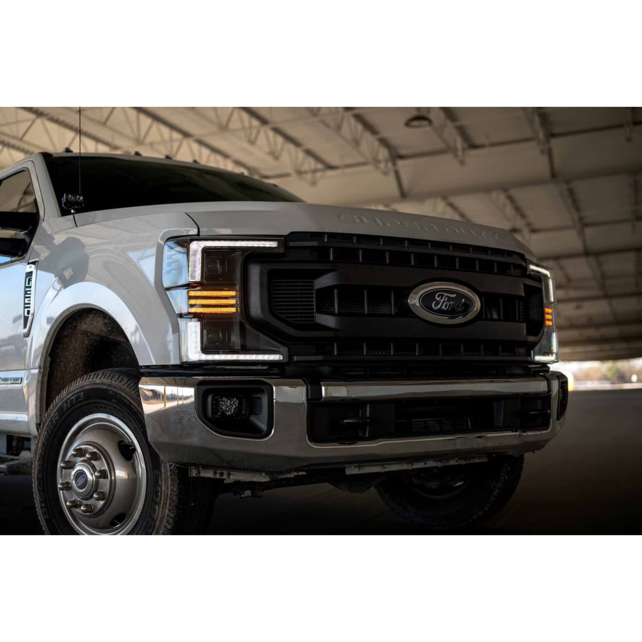 Ford Super Duty: LED Headlights (2020-2022) | XB Hybrid