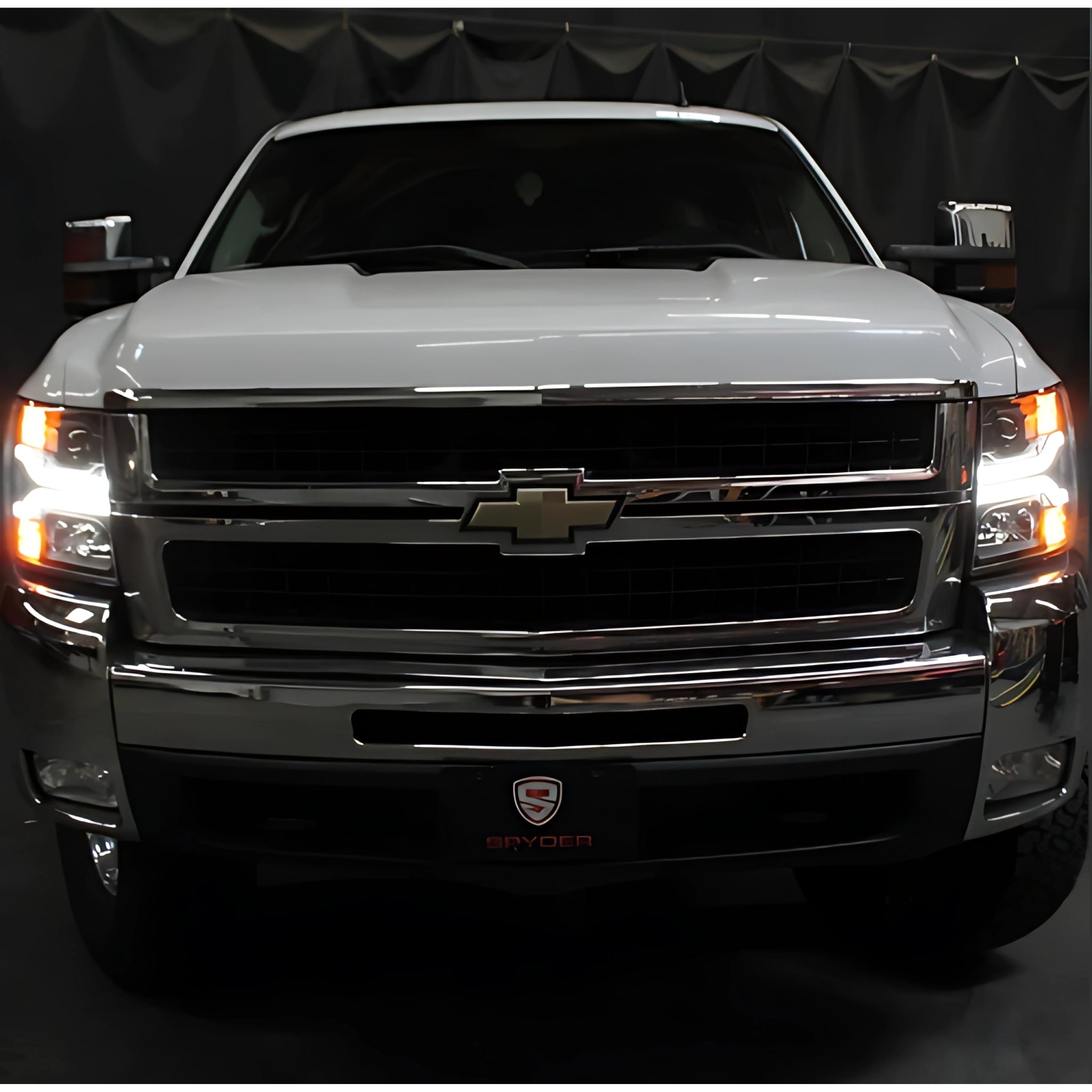 Chevrolet Silverado 1500 (2007-2013) / 2500HD/3500HD (2007-2014): Multicolor Flow Series Headlights | Spyder – Custom Multicolor LED Lighting by RGB Halo Kits