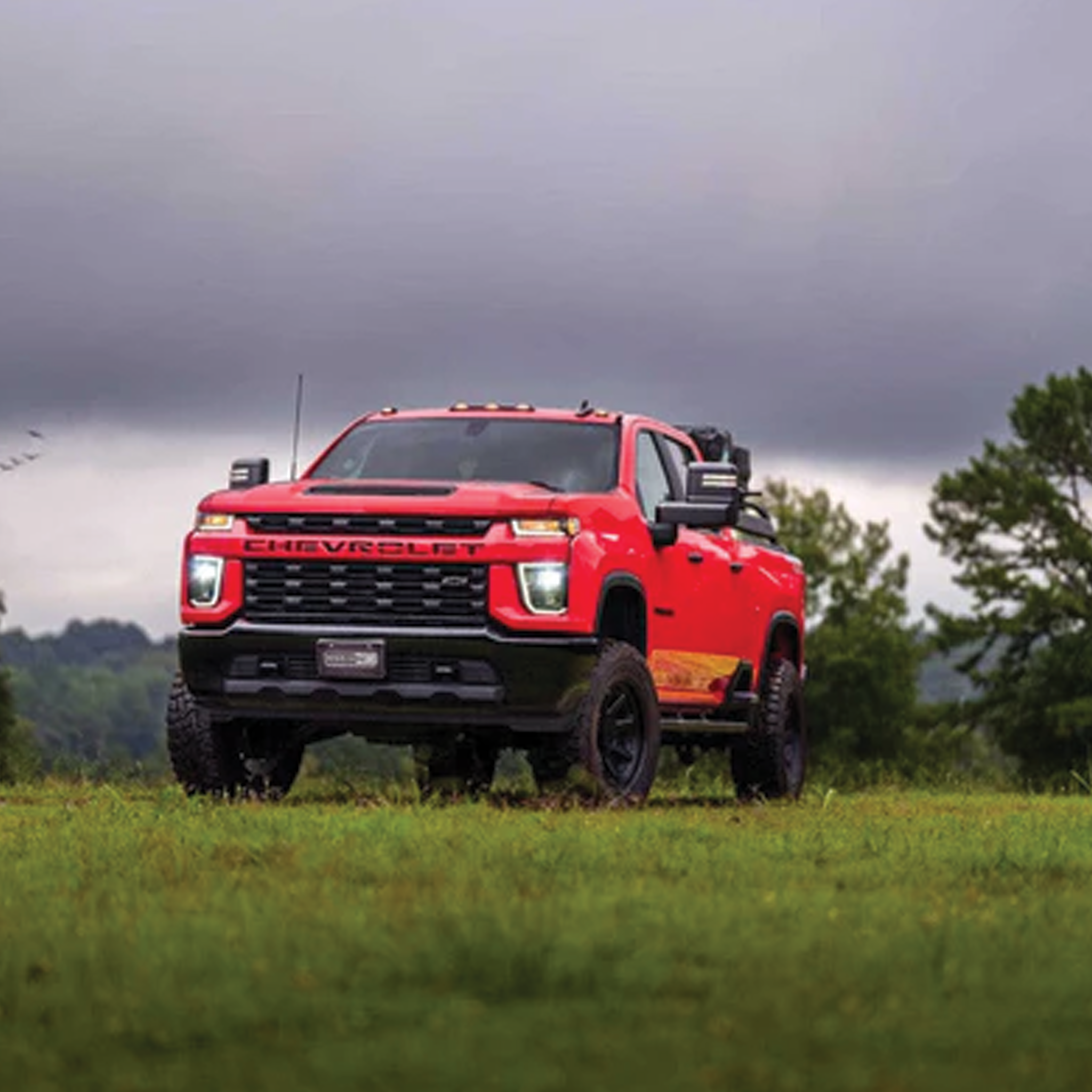 Chevrolet Silverado HD: Headlights (2020 - 2024) | XB Hybrid – Custom Multicolor LED Lighting by RGB Halo Kits