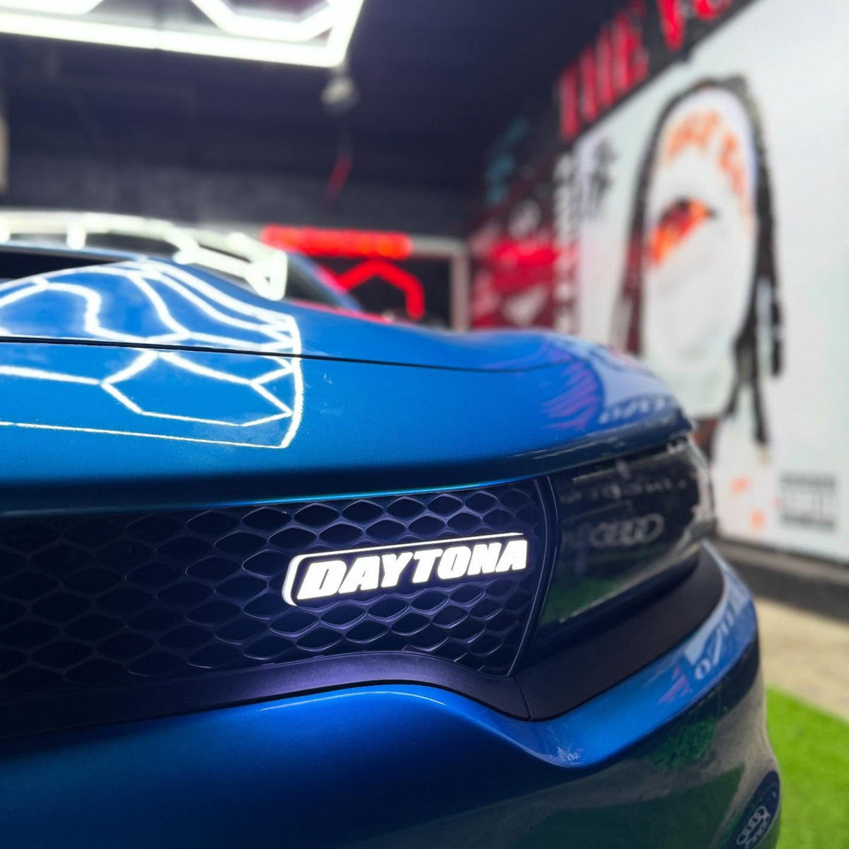 Daytona LED Emblem Badge: (Multicolor)