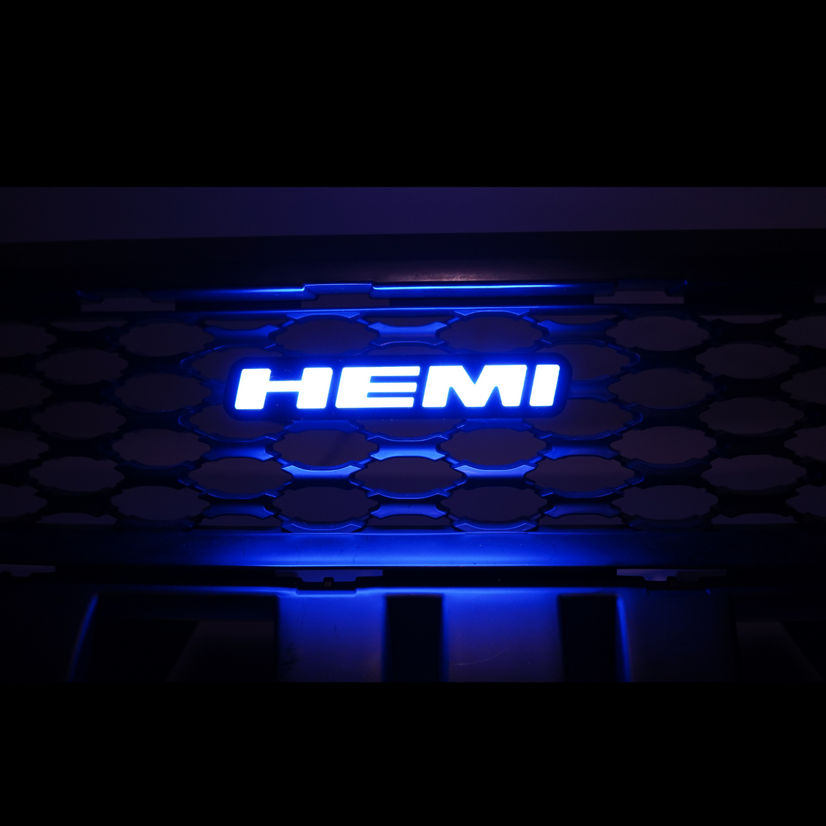 Hemi LED Emblem Badge: (Multicolor)