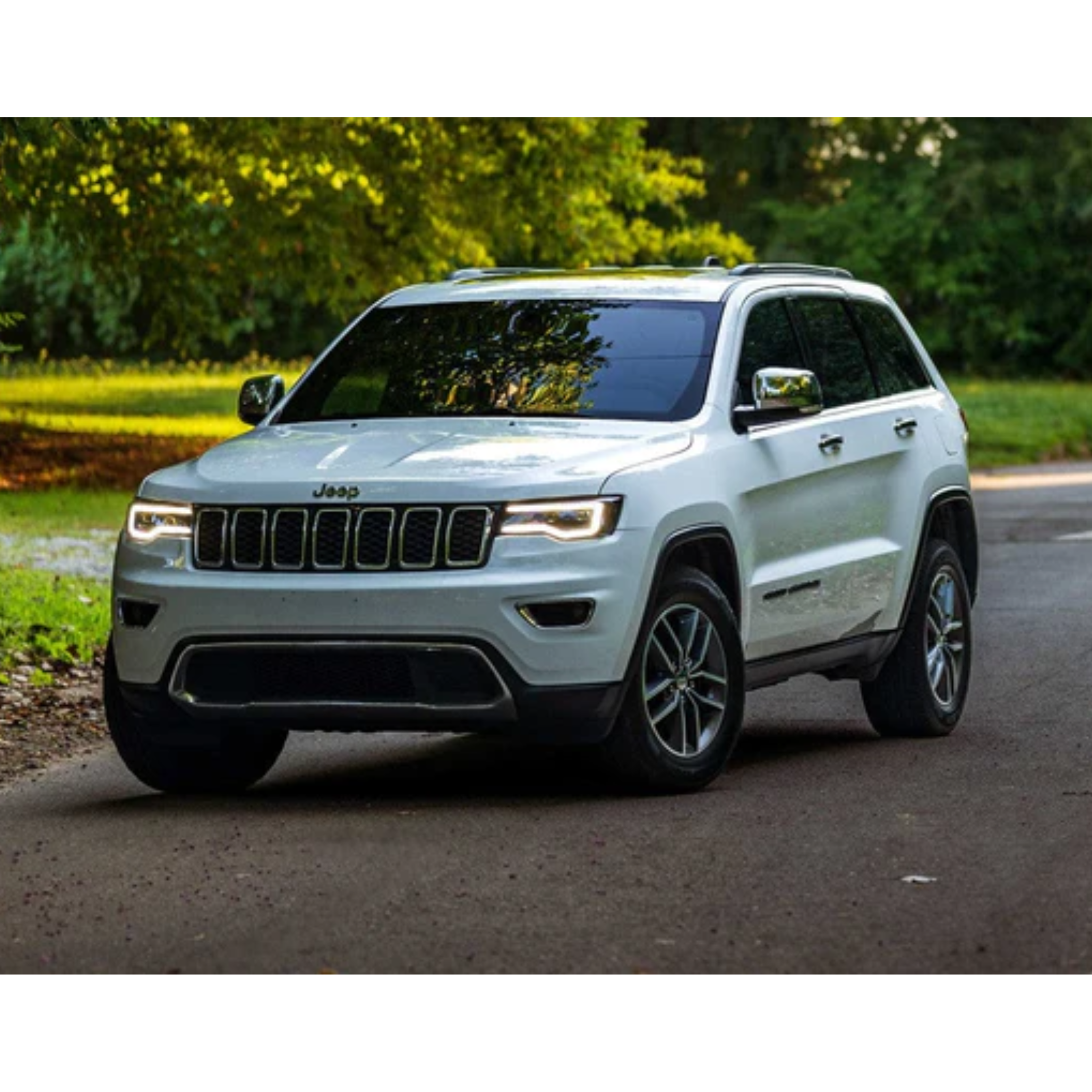 JEEP GRAND CHEROKEE: XB Morimoto LED HEADLIGHTS (2014 - 2022) – Custom Multicolor LED Lighting by RGB Halo Kits