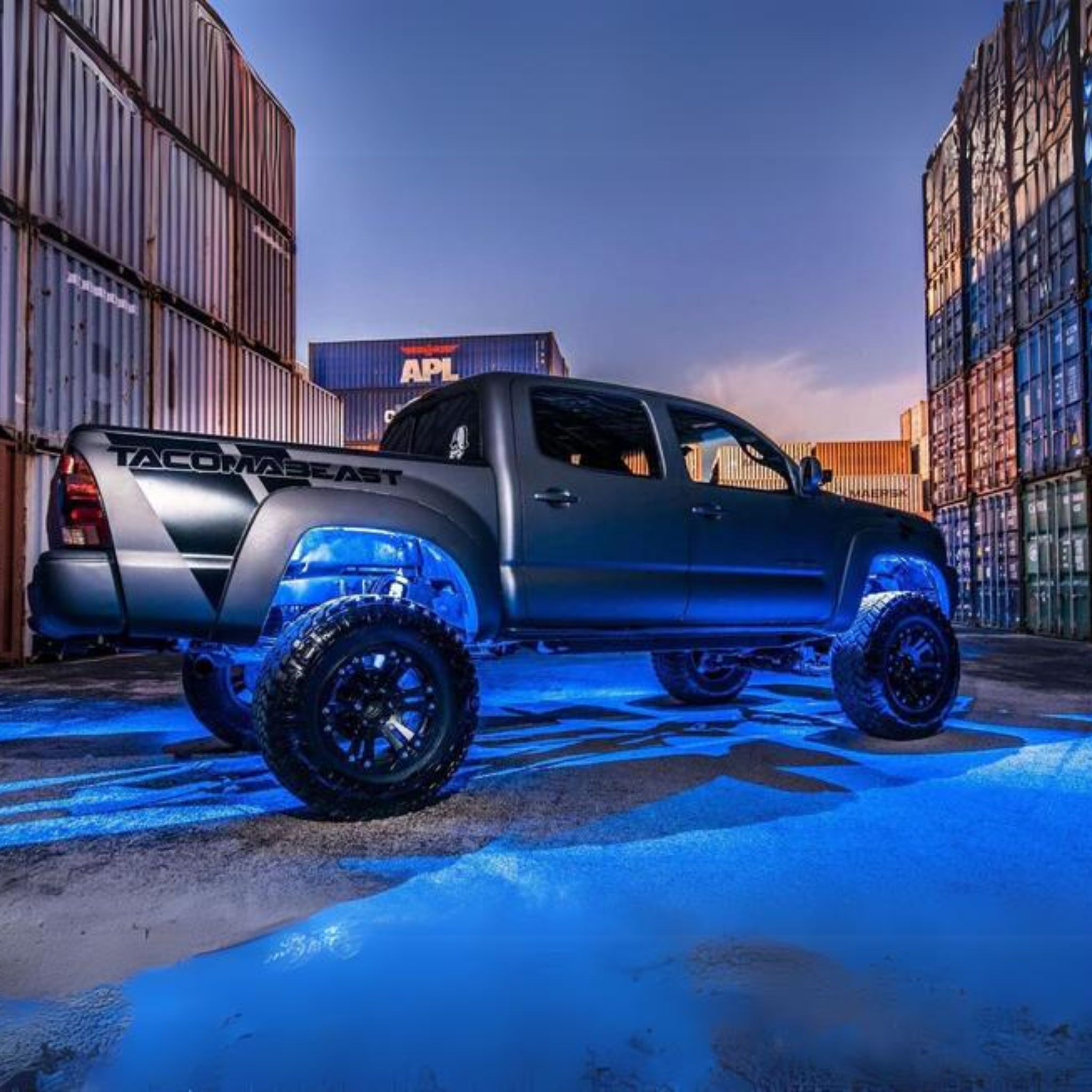 RGBW High Powered Rock Lights – Custom Multicolor LED Lighting by RGB Halo Kits