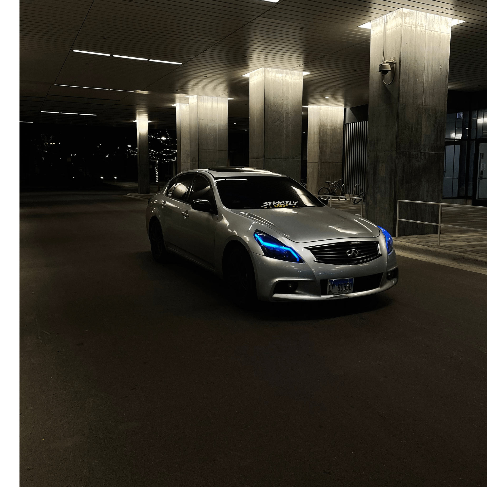 Infiniti G37: Multicolor Headlights (2010-2013) – Custom Multicolor LED Lighting by RGB Halo Kits