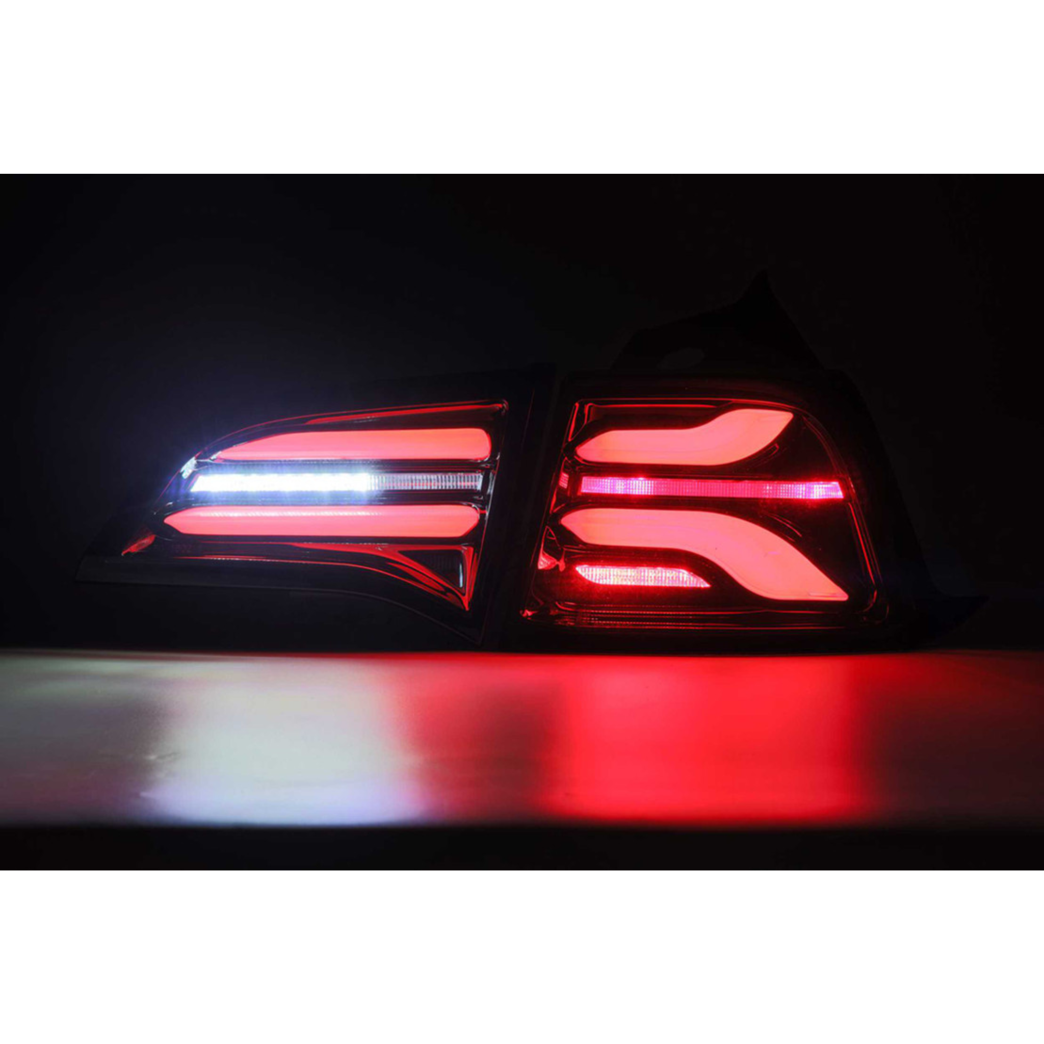 TESLA MODEL 3 / MODEL Y: ALPHAREX PRO LED TAIL LIGHTS