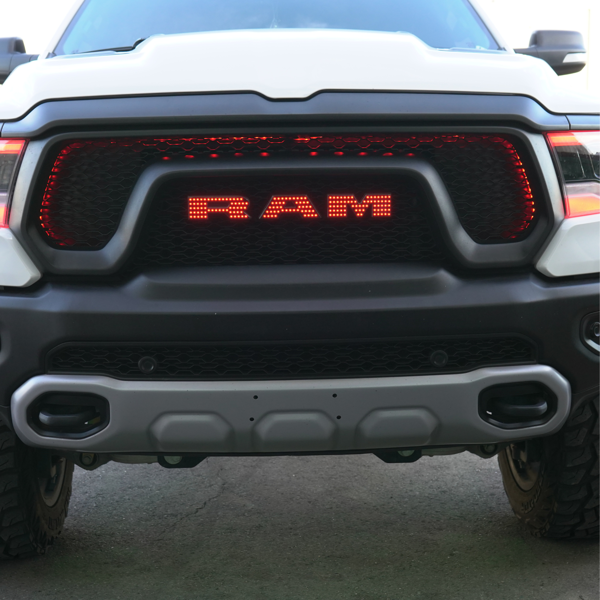 Ram LED Emblem: Multicolor (2019-2024)