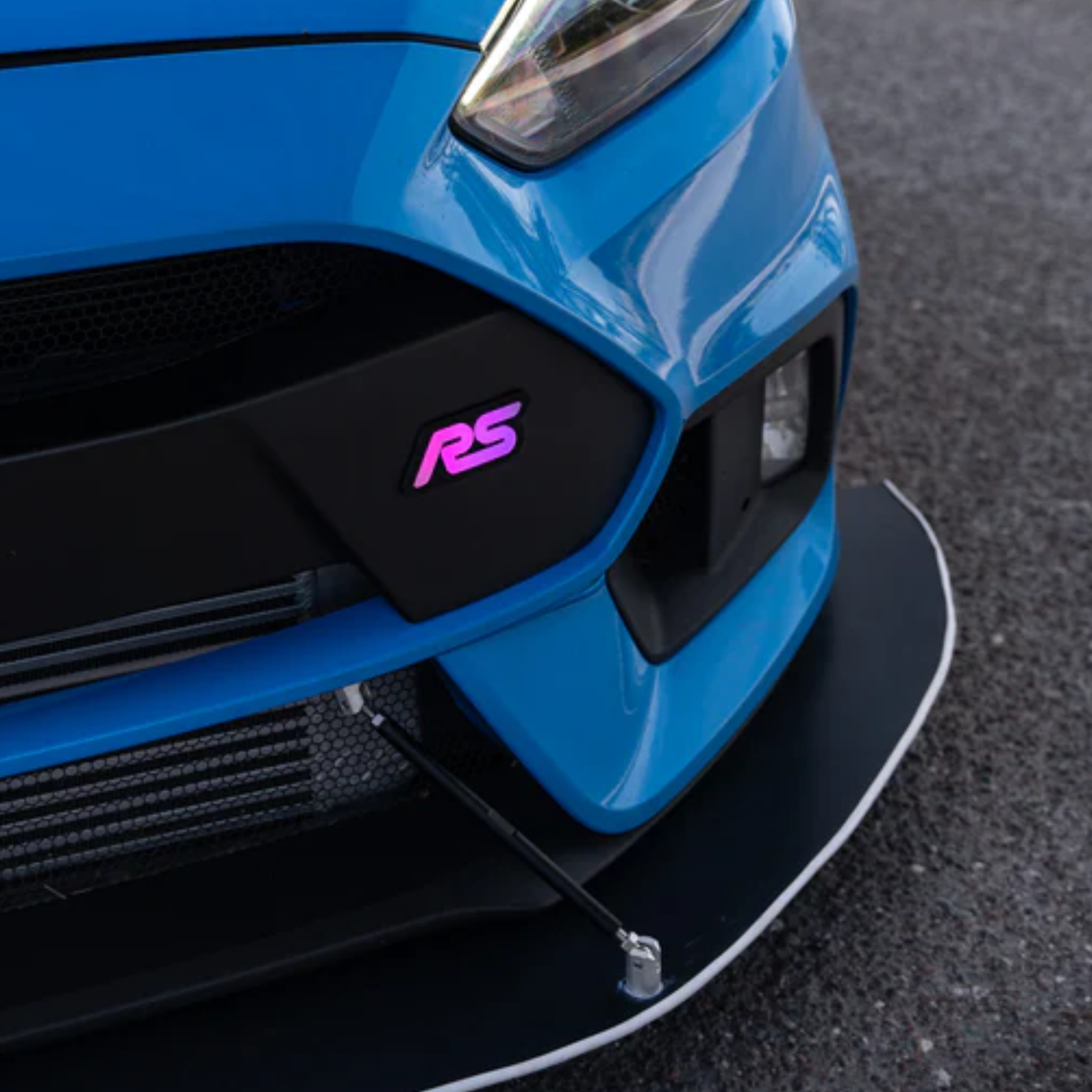 RS : Multicolor LED Badge (15-18 Ford Focus)