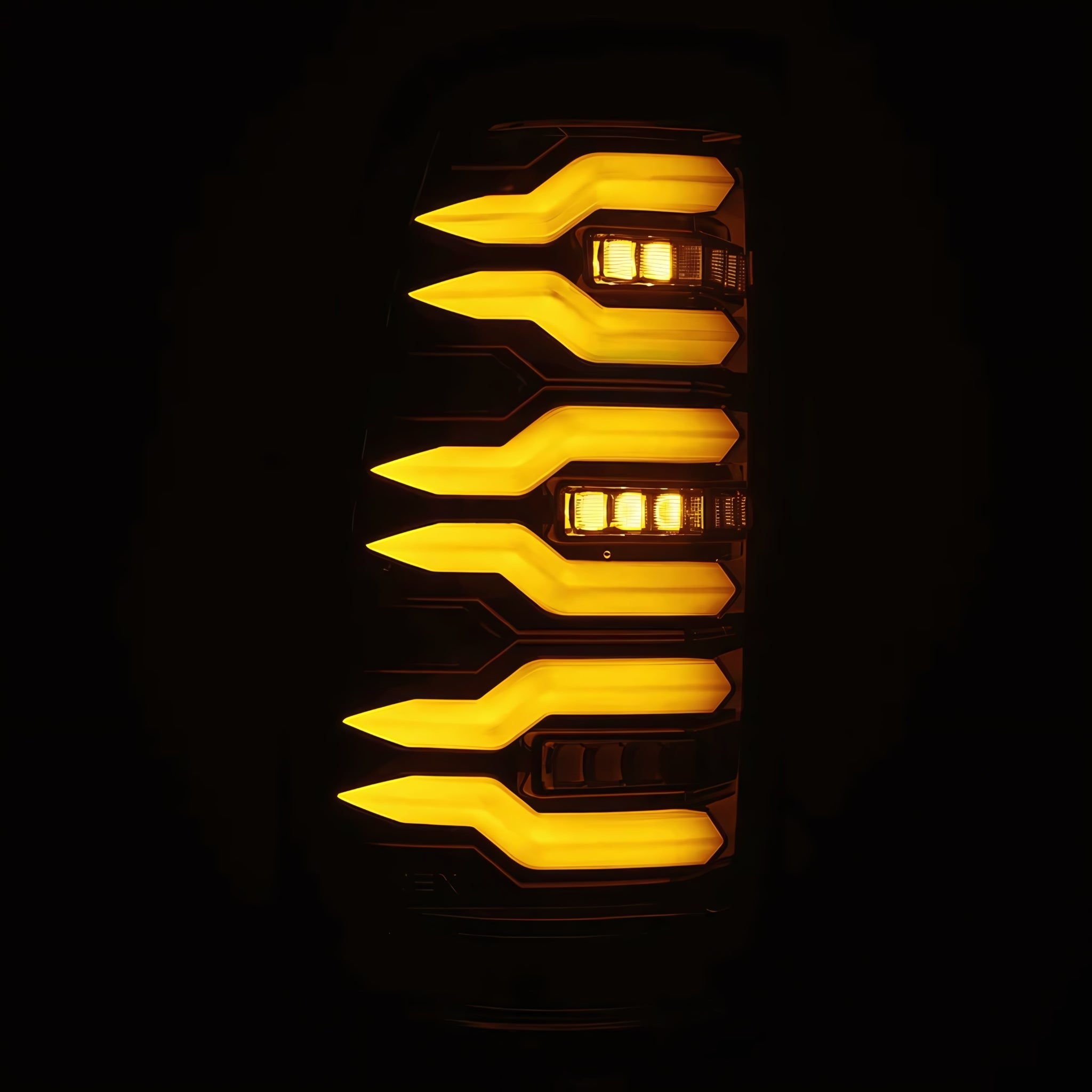 Chevrolet Silverado (1999-2006) / GMC Sierra (1999-2006) LUXX-series LED Taillights | Alpharex