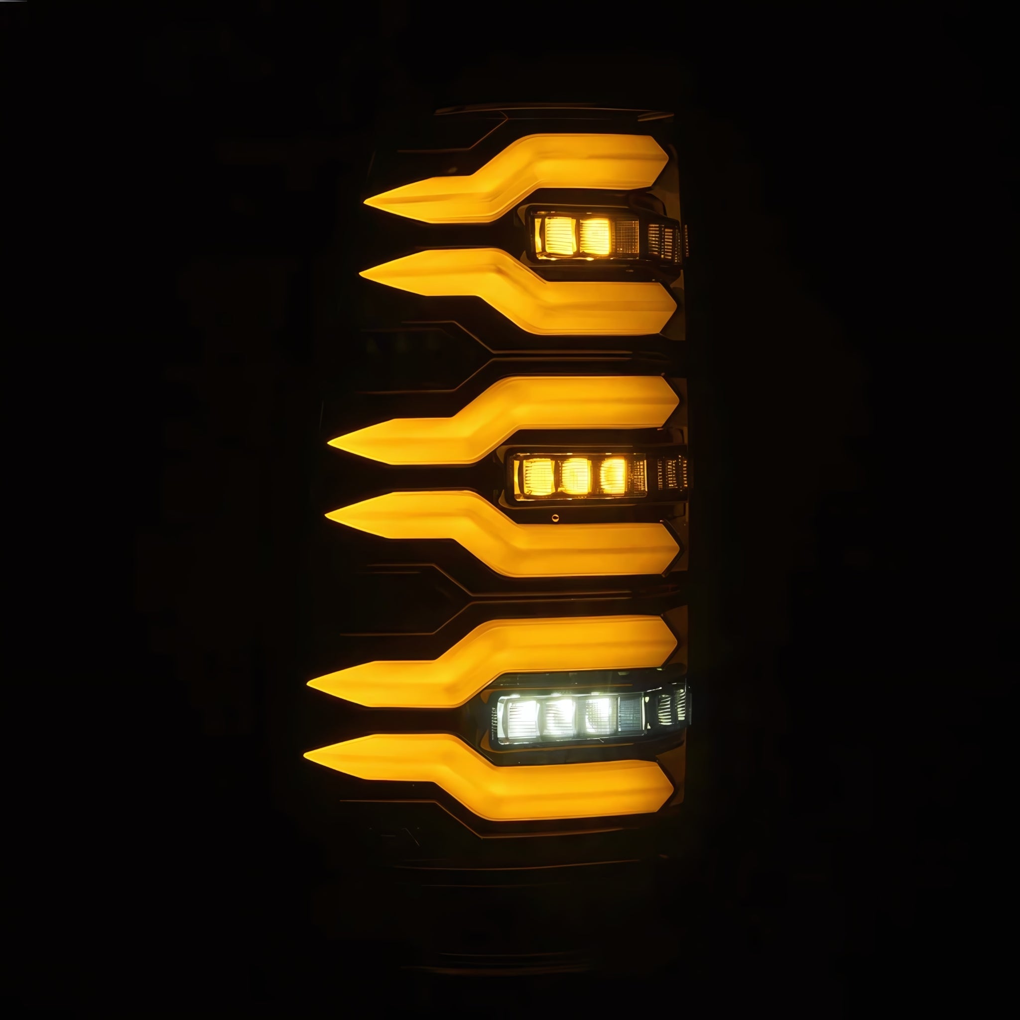 Chevrolet Silverado (1999-2006) / GMC Sierra (1999-2006) LUXX-series LED Taillights | Alpharex