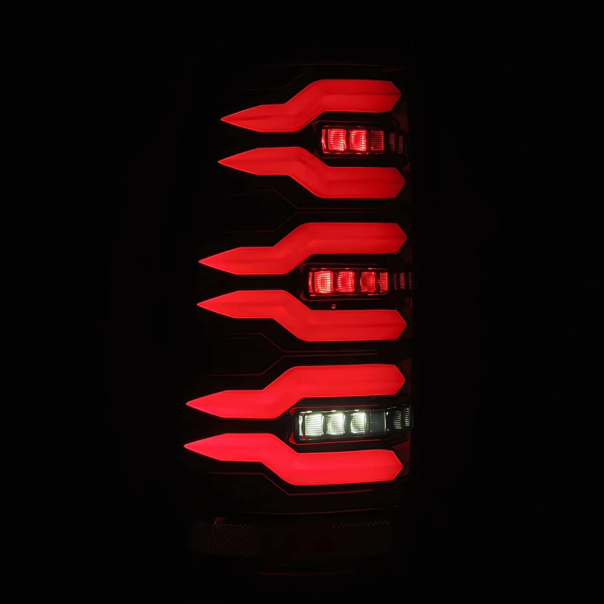 Chevrolet Silverado (1999-2006) / GMC Sierra (1999-2006) LUXX-series LED Taillights | Alpharex