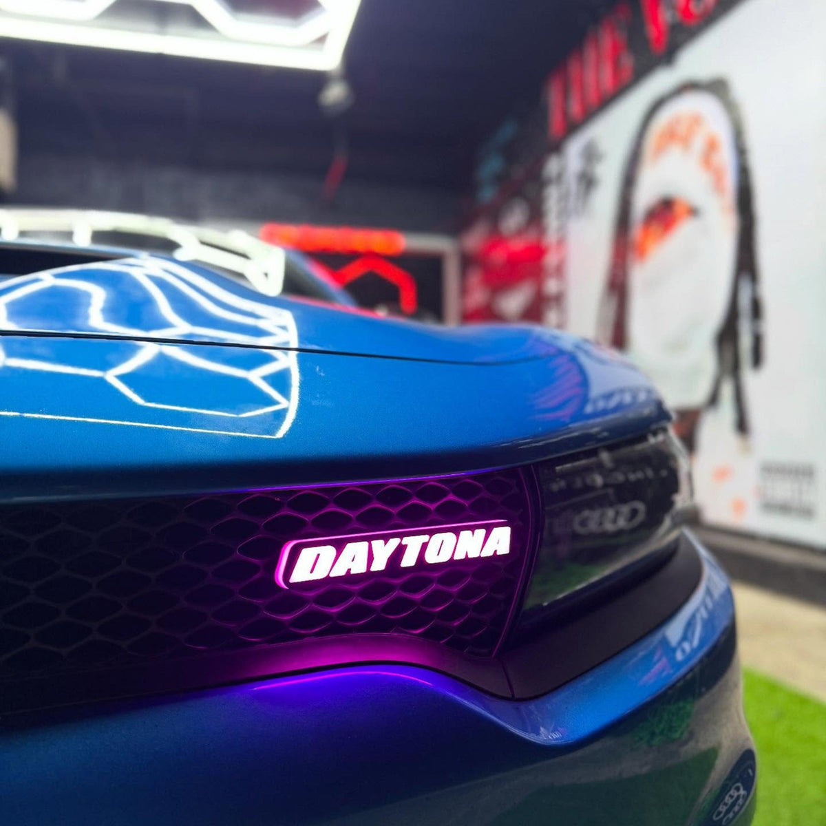 Daytona LED Emblem Badge: (Multicolor)