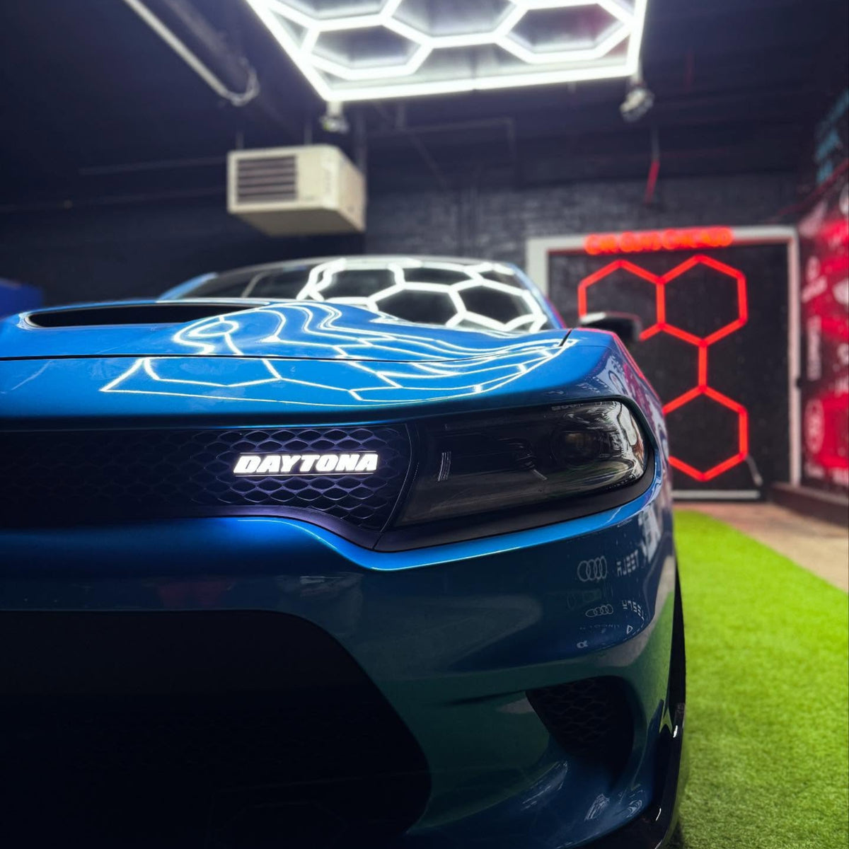Daytona LED Emblem Badge: (Multicolor)