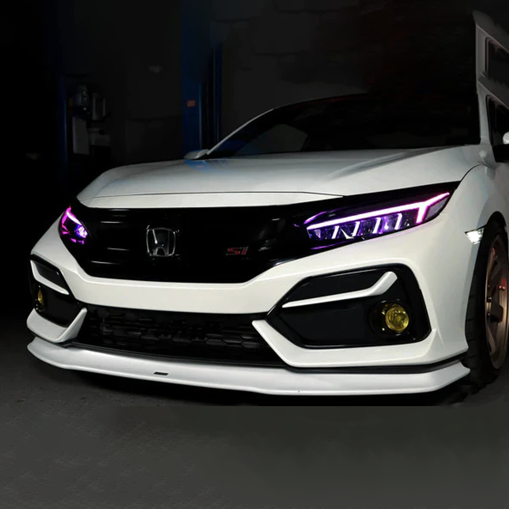 Honda Civic: Multicolor Built Headlights (2016-2021)