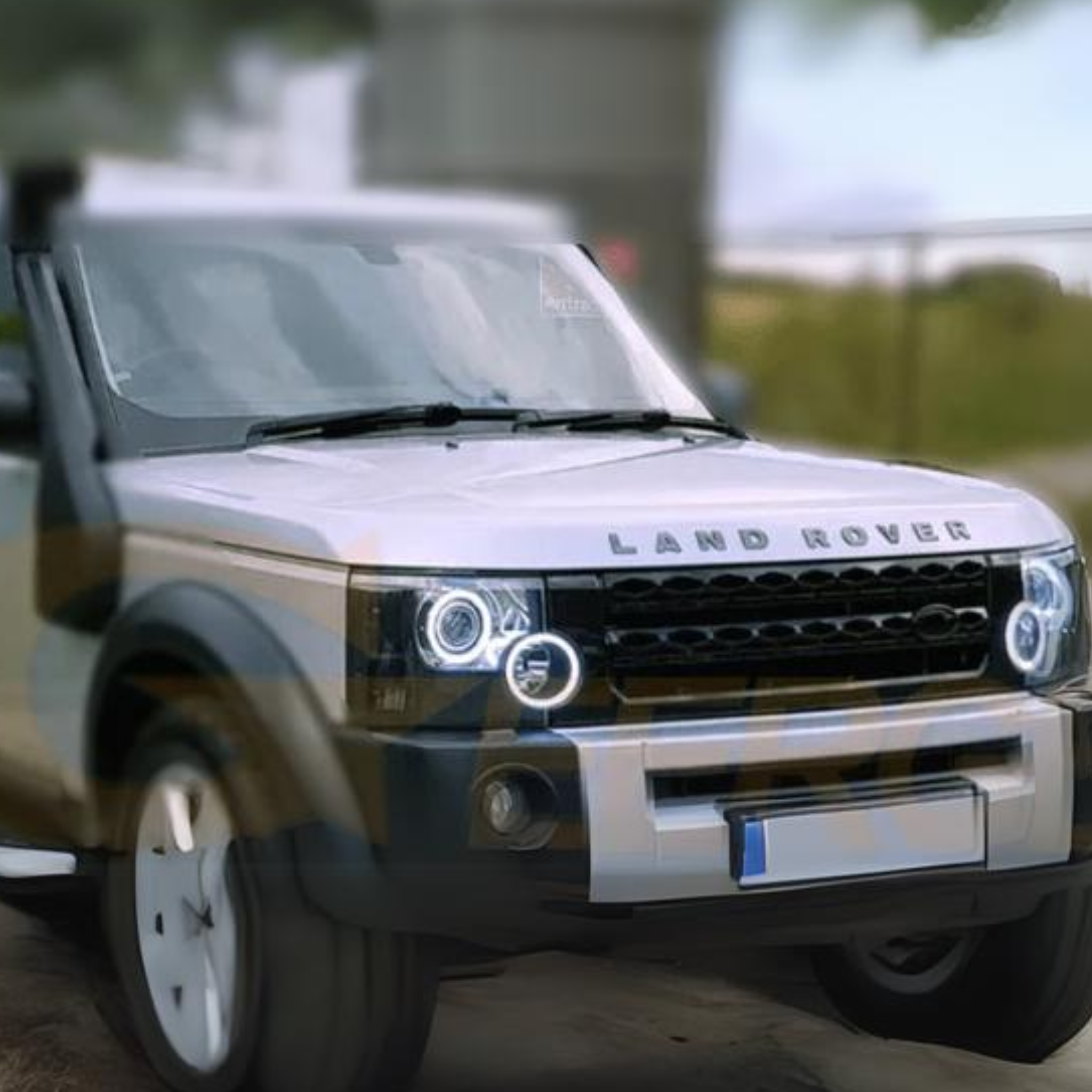 Land Rover LR3 Multicolor Halo Kit (2005-2009) – Custom Multicolor LED Lighting by RGB Halo Kits