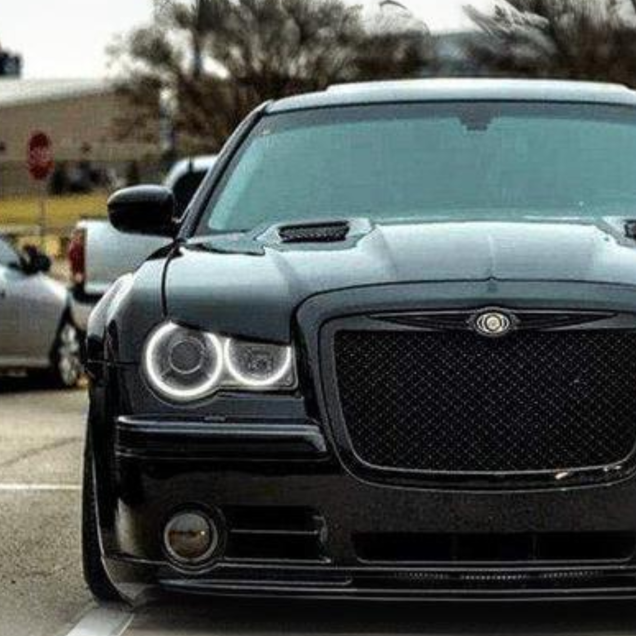 Chrysler 300C/SRT Headlight Multicolor Halo Kit (2005-2010) – Custom Multicolor LED Lighting by RGB Halo Kits