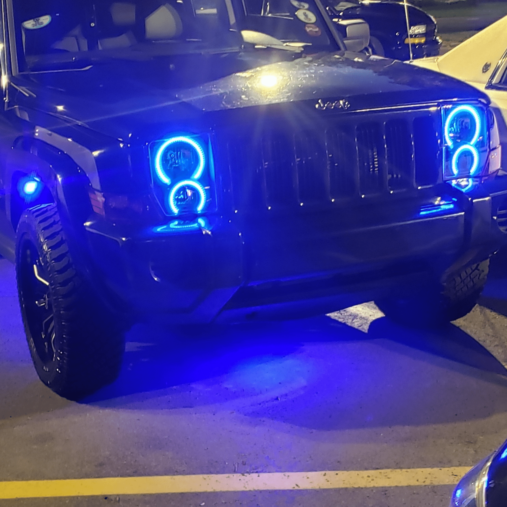 Jeep Commander Multicolor Halo Kit (2005-2010) – Custom Multicolor LED Lighting by RGB Halo Kits