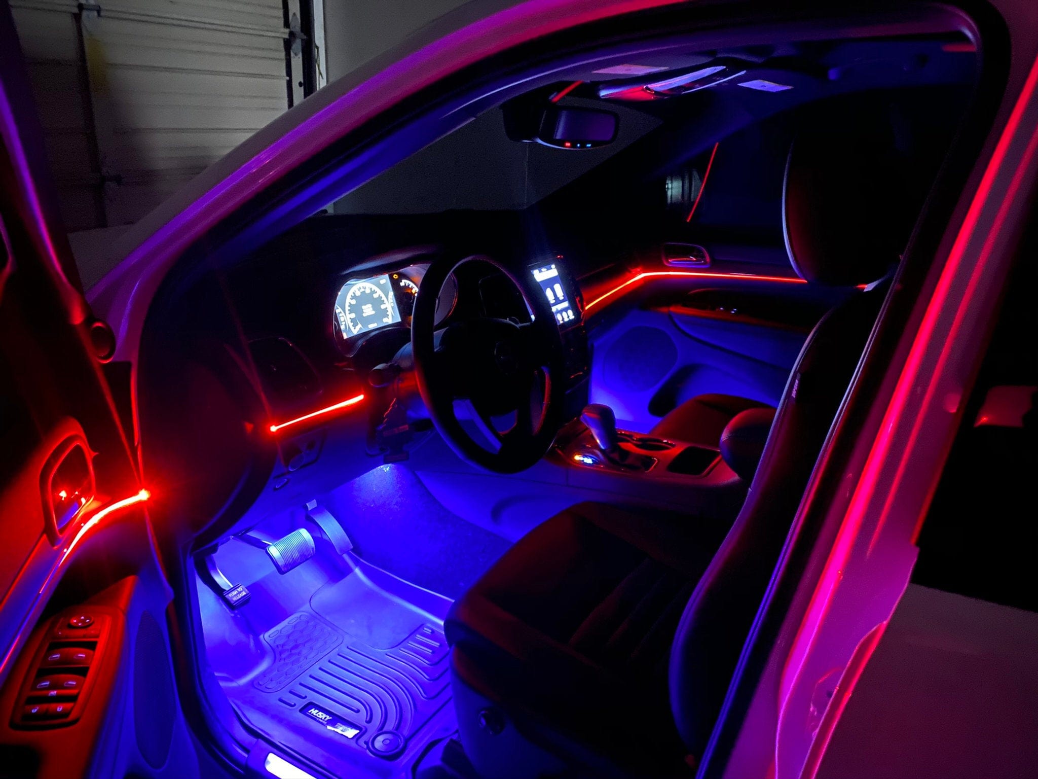 TABEN Auto Innenraum Umgebungsbeleuchtungs Kits 3 Meter Fiber Optic RGB  Multicolor Musik-Sync-Rhythmus Sound Active-Funktion und drahtlose